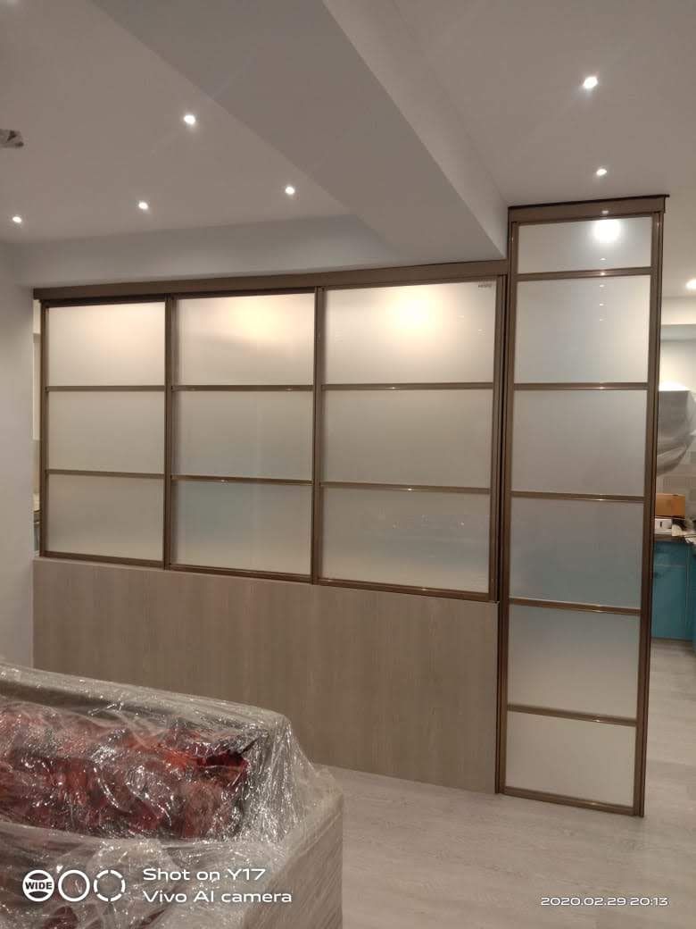 beautiful-designs-for-lacquer-glass-wardrobes-in-gurgaon-gurgaon-largest-dealers-and-manufacturers-in-gurgaon-india